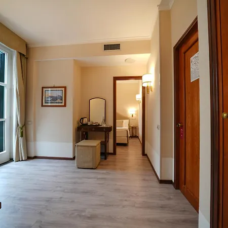 Scapolatiello 4* Cava deʼ Tirreni